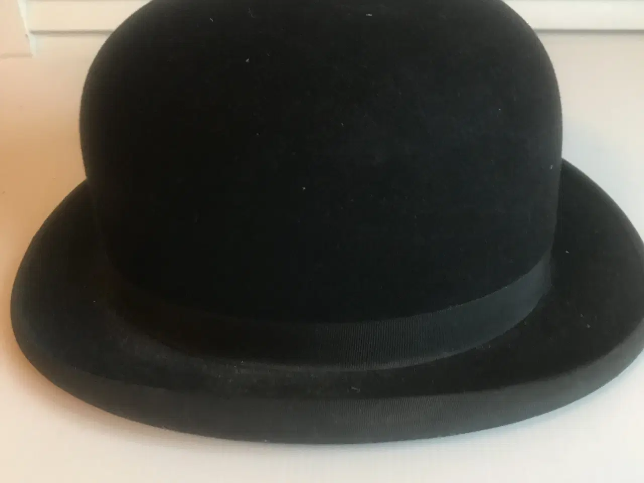 Billede 2 - Velholdt Bowler Hat.