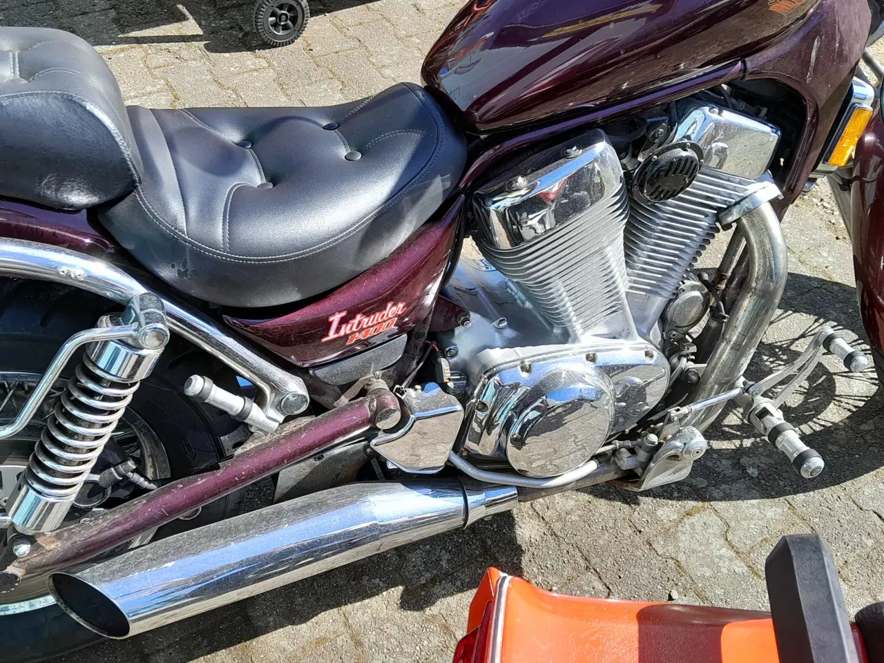 Billede 4 - VETERAN Suzuki VS 1400 Intruder. år. 1987. u. syn.