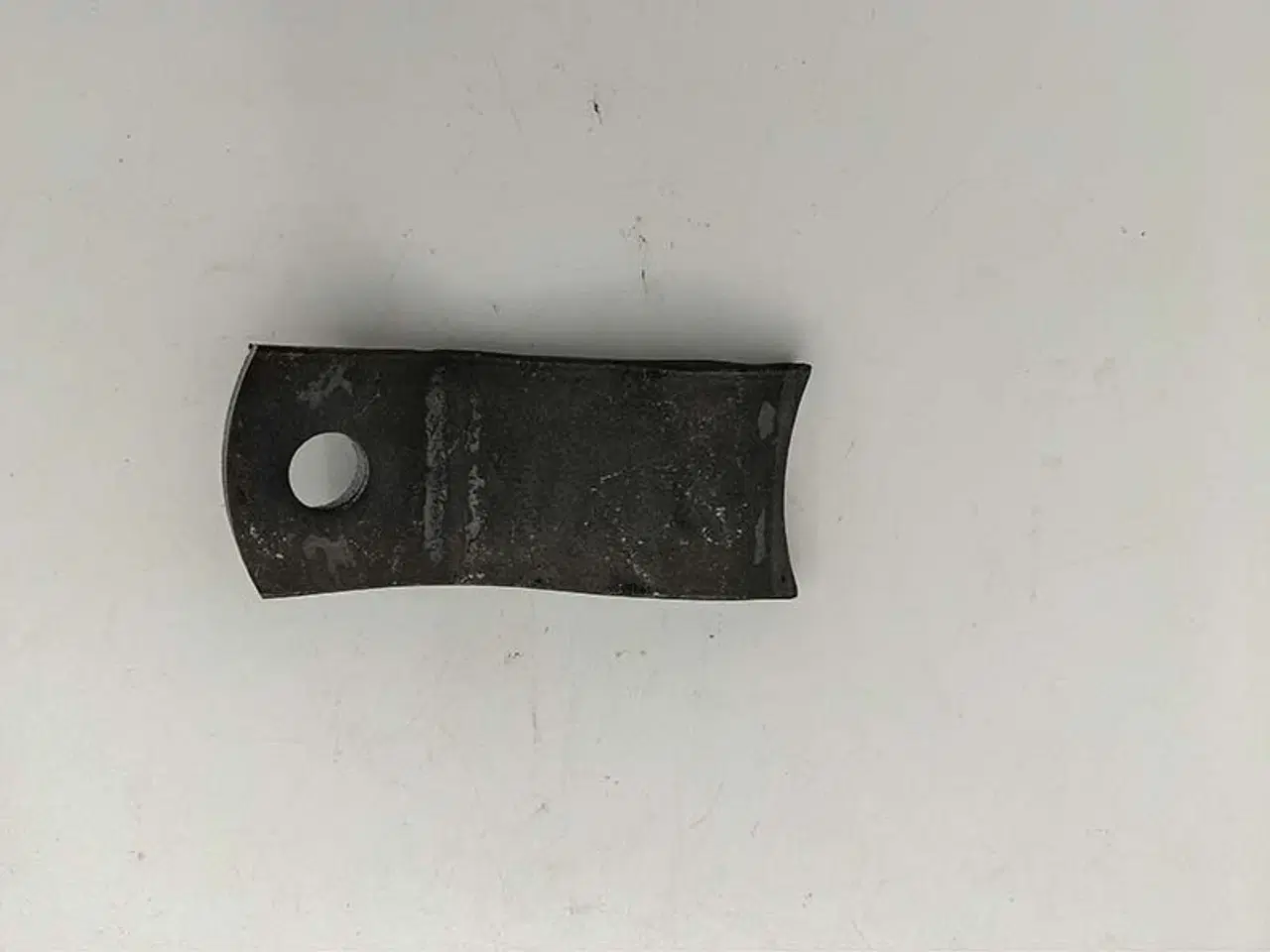 Billede 3 - Beslag til støddæmper Bøjet 105 x 40 mm Ø13 mm