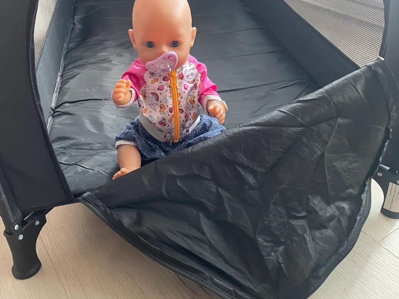 Billede 5 - BabyTrold weekendseng/rejseseng + madras