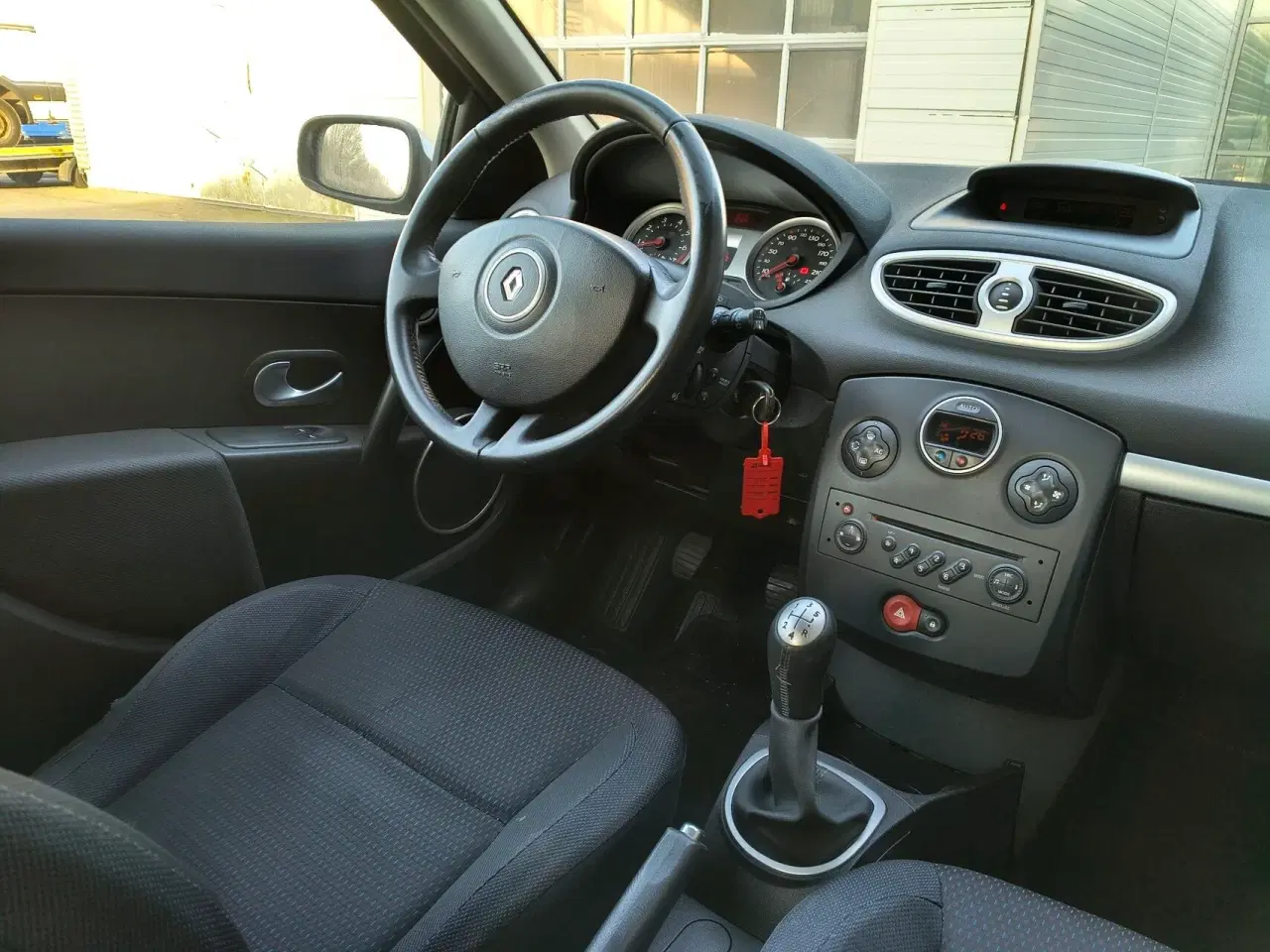 Billede 4 - Renault Clio 1,6 Dynamique 110HK 5d