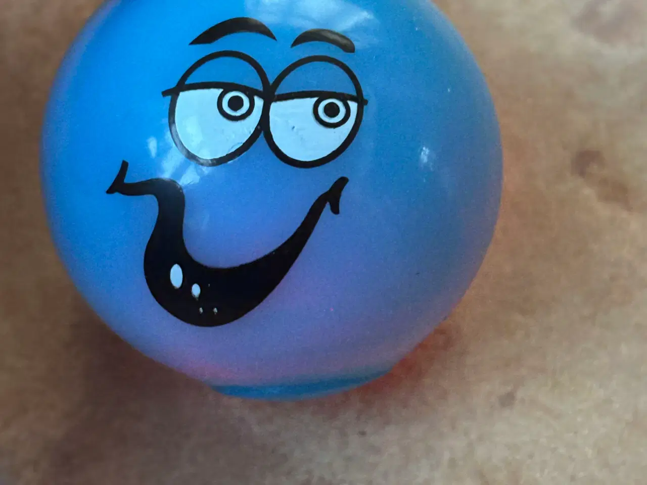 Billede 8 - lysende bold med ansigt til børn