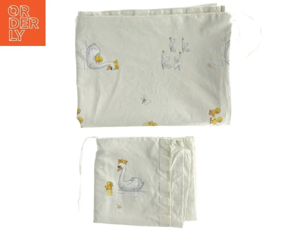 Billede 1 - Sengetøj med svanedesign (str. 95 x 124 cm)