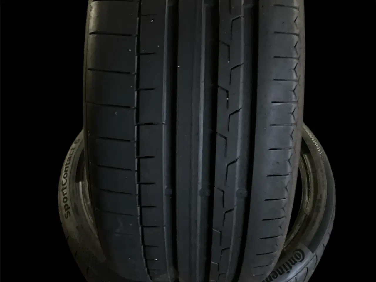 Billede 2 - 235/35r19 Continental Ref.S127 sommer