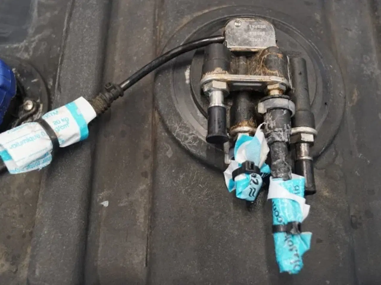 Billede 11 - Massey Ferguson 9280 AdBlue Tank 71435803