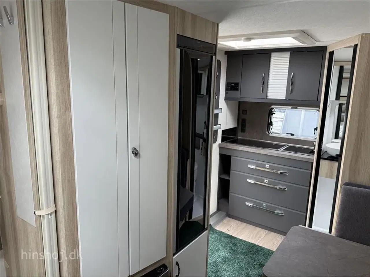 Billede 5 - 2026 - Hobby De Luxe 460 SFf   2026 Hobby De Luxe 460 SFf DK Line Se den hos Hinshøj Caravan A/S