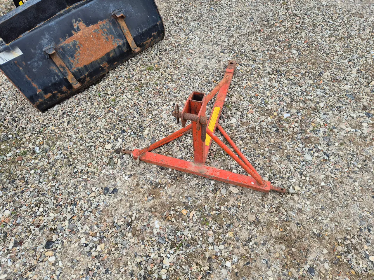 Billede 2 - Nordsten træk med 3punkts ophæng.