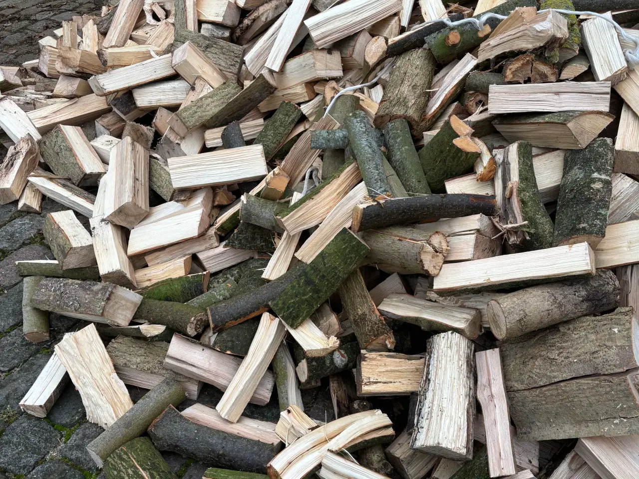 Billede 1 - Brænde af gran