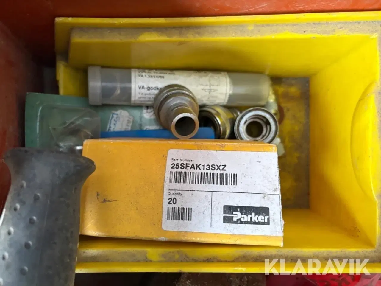 Billede 6 - Assorteret værktøj og smådele - 1 palle