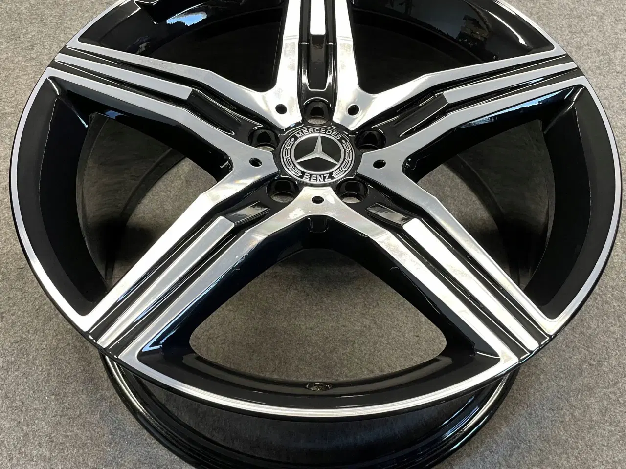 Billede 2 - FÆLGE Mercedes S-Klasse AMG OE 8,5J 9,5Jx20" 5x112