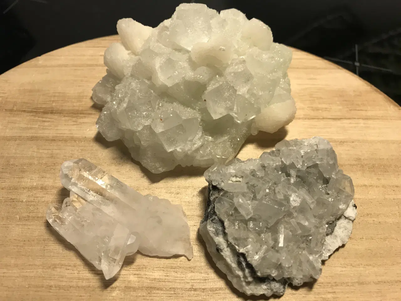 Billede 1 - Forskellige rå krystaller, 3 stk. 