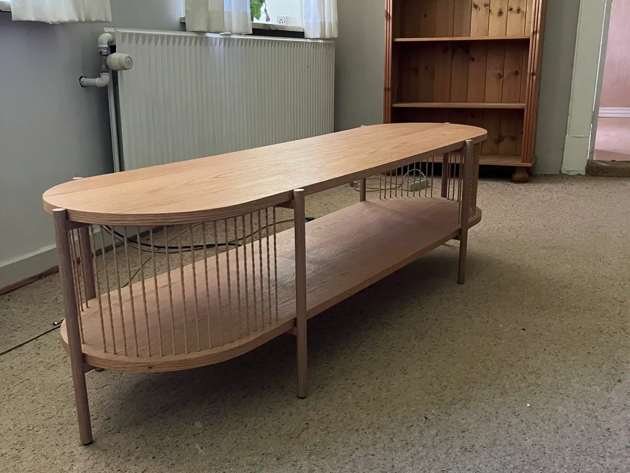 Billede 1 - TV bord fra Jysk