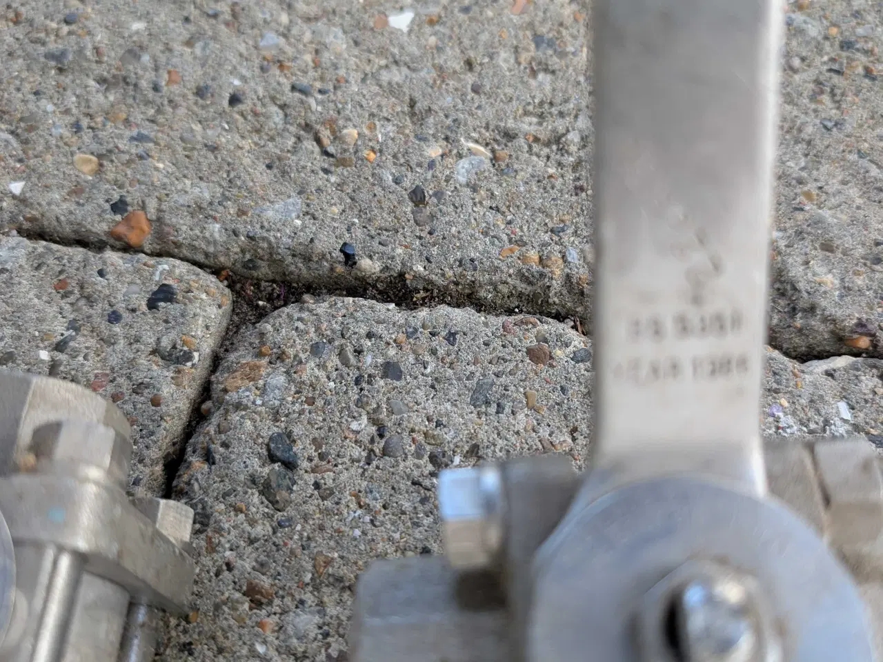 Billede 4 - Kuglehaner med fordelerrør