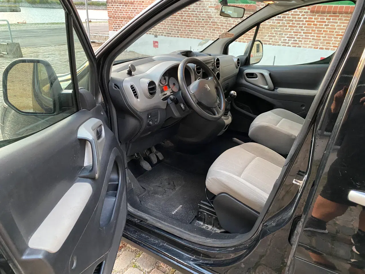 Billede 9 - Peugeot Partner Tepee 1.6 hdi – Nysynet,