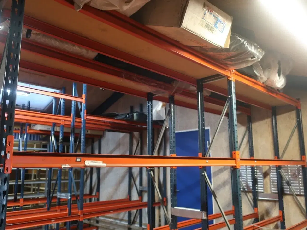 Billede 5 - 4 fag dækreoler med indhold