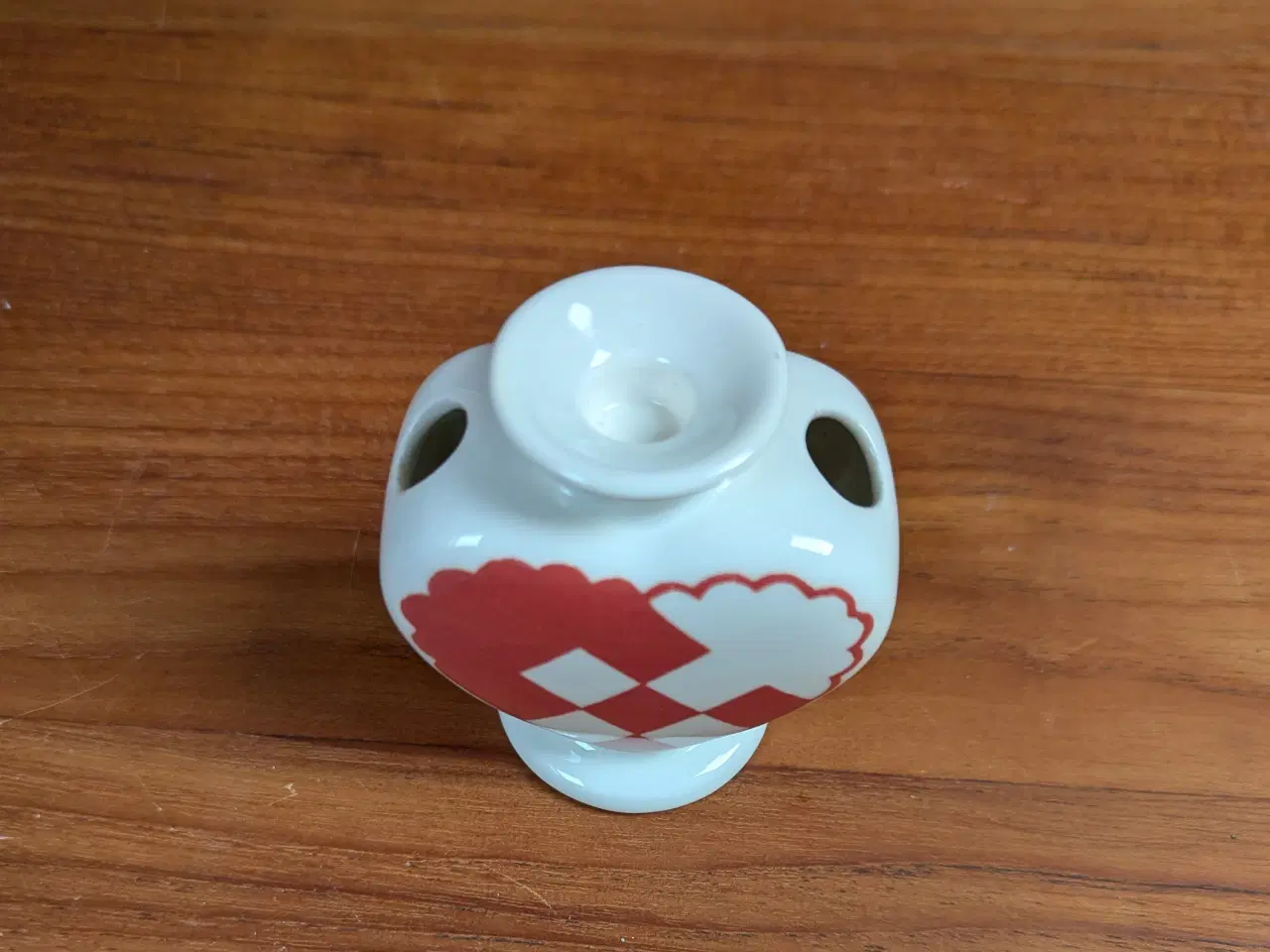 Billede 1 - Rød hjertestage i porcelæn