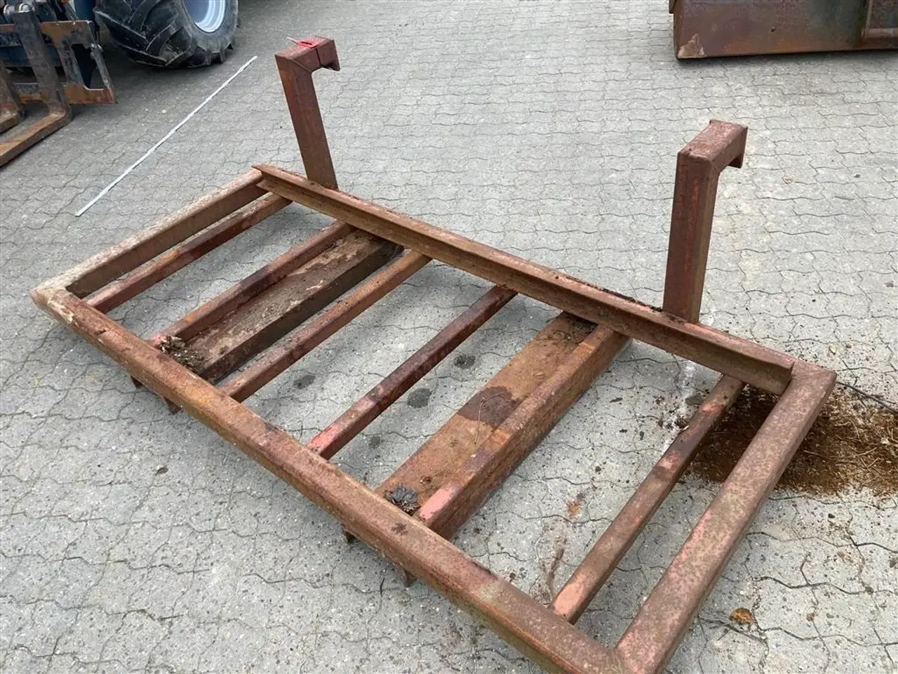 Billede 6 - - - - Skovlstativ bredde 220 og 100 cm dybde