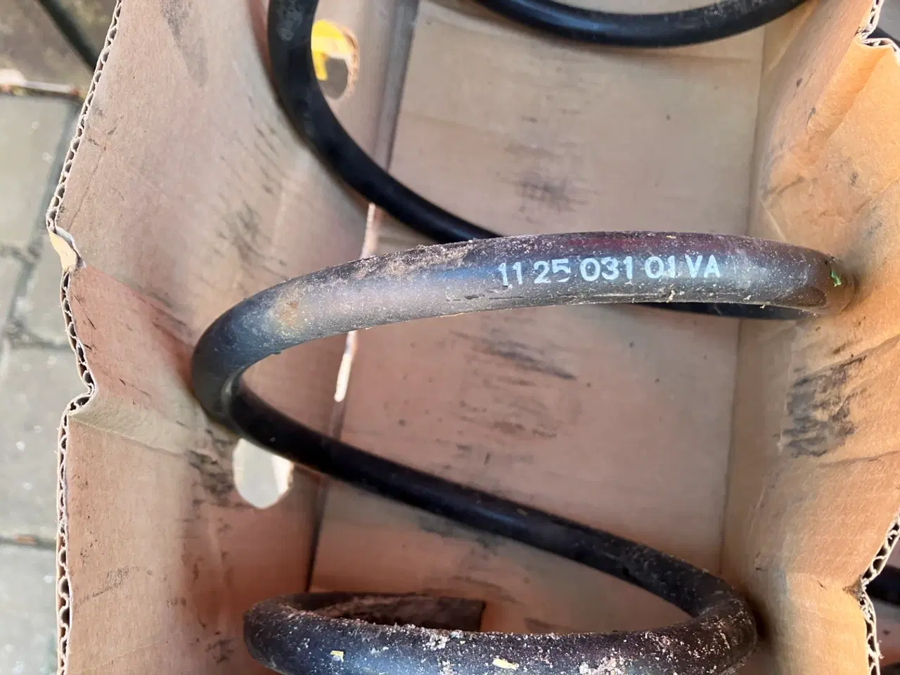 Billede 2 - Sænkningsfjedre sæt med alle 4 til MB 200B