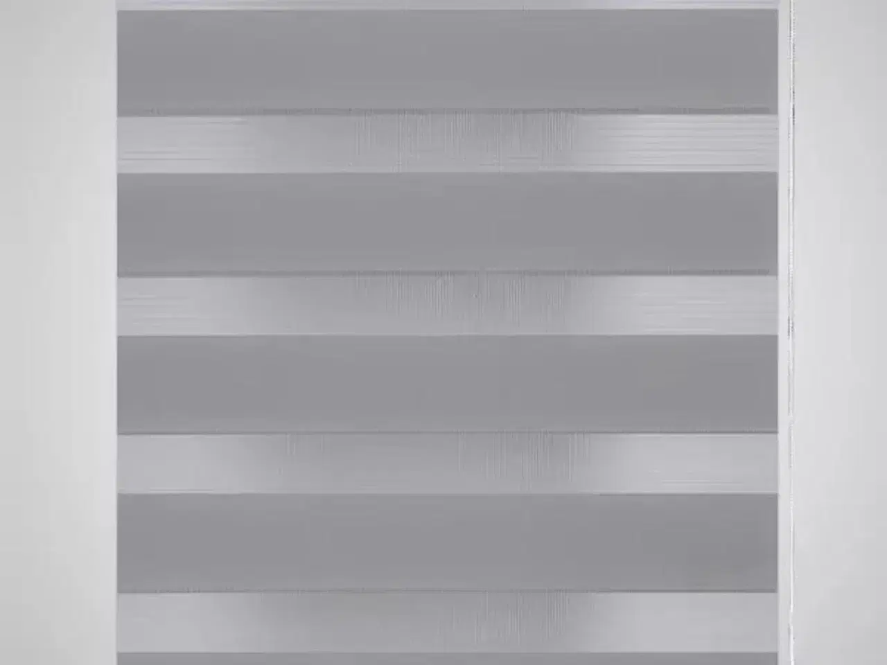 Billede 1 - Rullegardin i zebradesign 90 x 150 cm grå