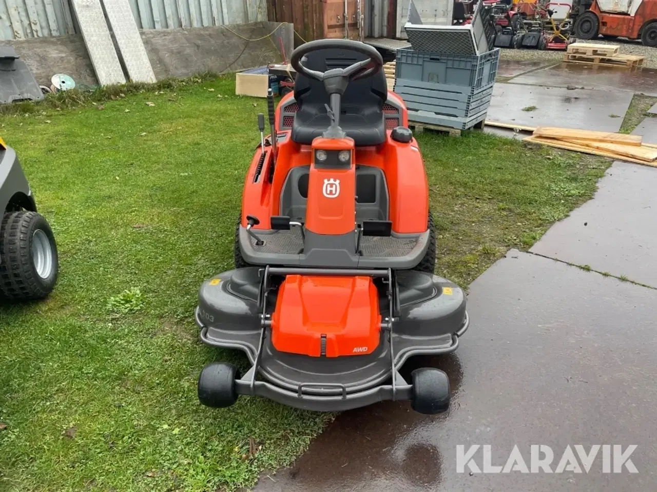 Billede 2 - Græsslåmaskine Husqvarna R216T AWD