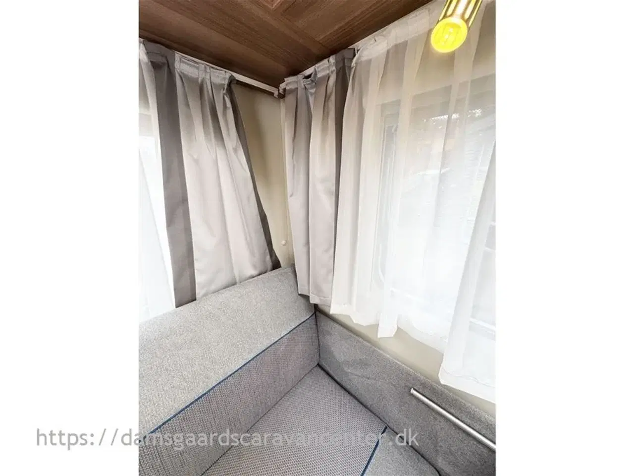 Billede 10 - 2018 - Weinsberg CaraOne 390 QD   Dobbeltseng-Gulvtemp.-Mover-Telt