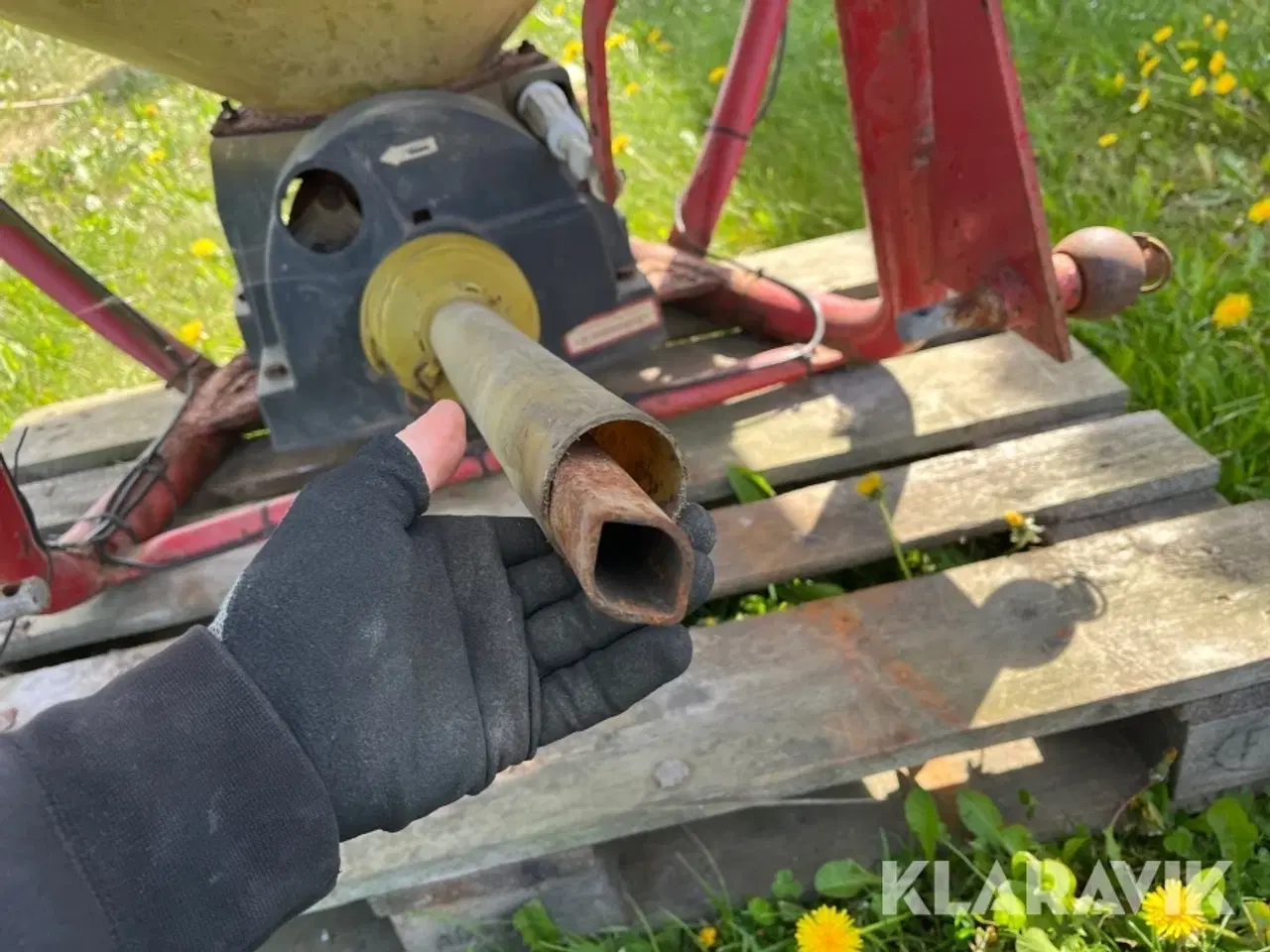 Billede 10 - Gødningsspreder / saltspreder Vicon - 1400kg