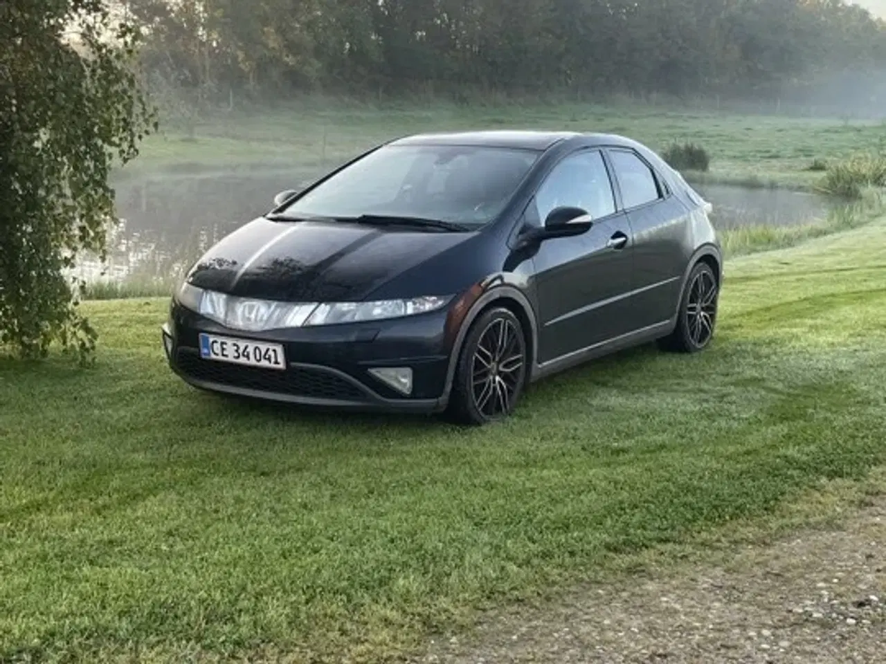 Billede 1 - Honda Civic, 1,8 Executive, Benzin