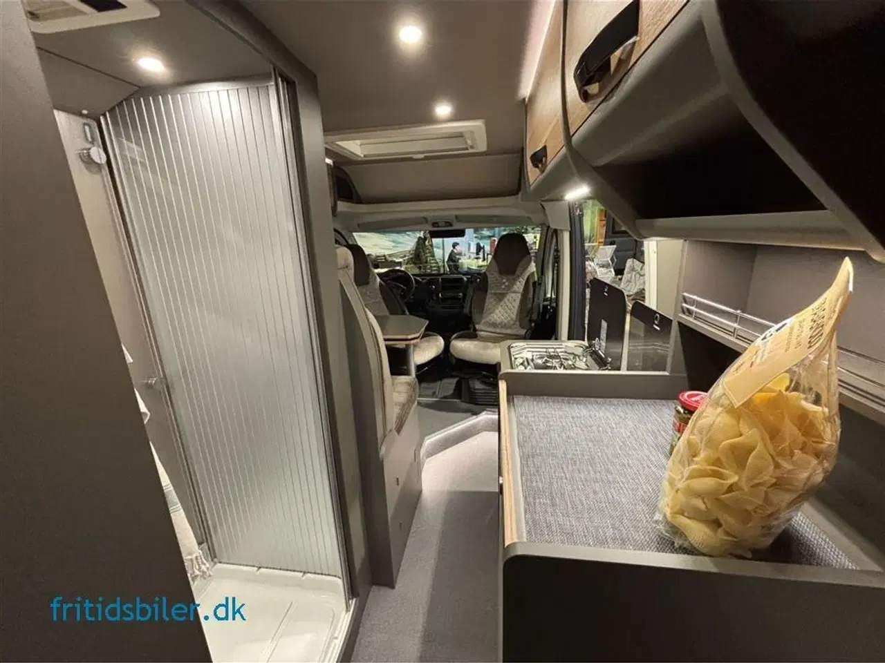 Billede 12 - 2026 - Bravia 636 180 Hk   Ny Bravia 636 – Perfekt sammensat med Antares-interiør og 180 Hk, automatgear