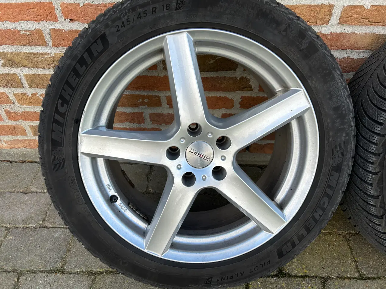 Billede 2 - NY PRIS -18” vinteralu Michelin Alpin til ex Cupra