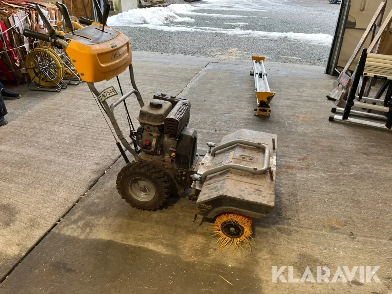 Billede 4 - Fejemaskine Stiga SWS 800 G