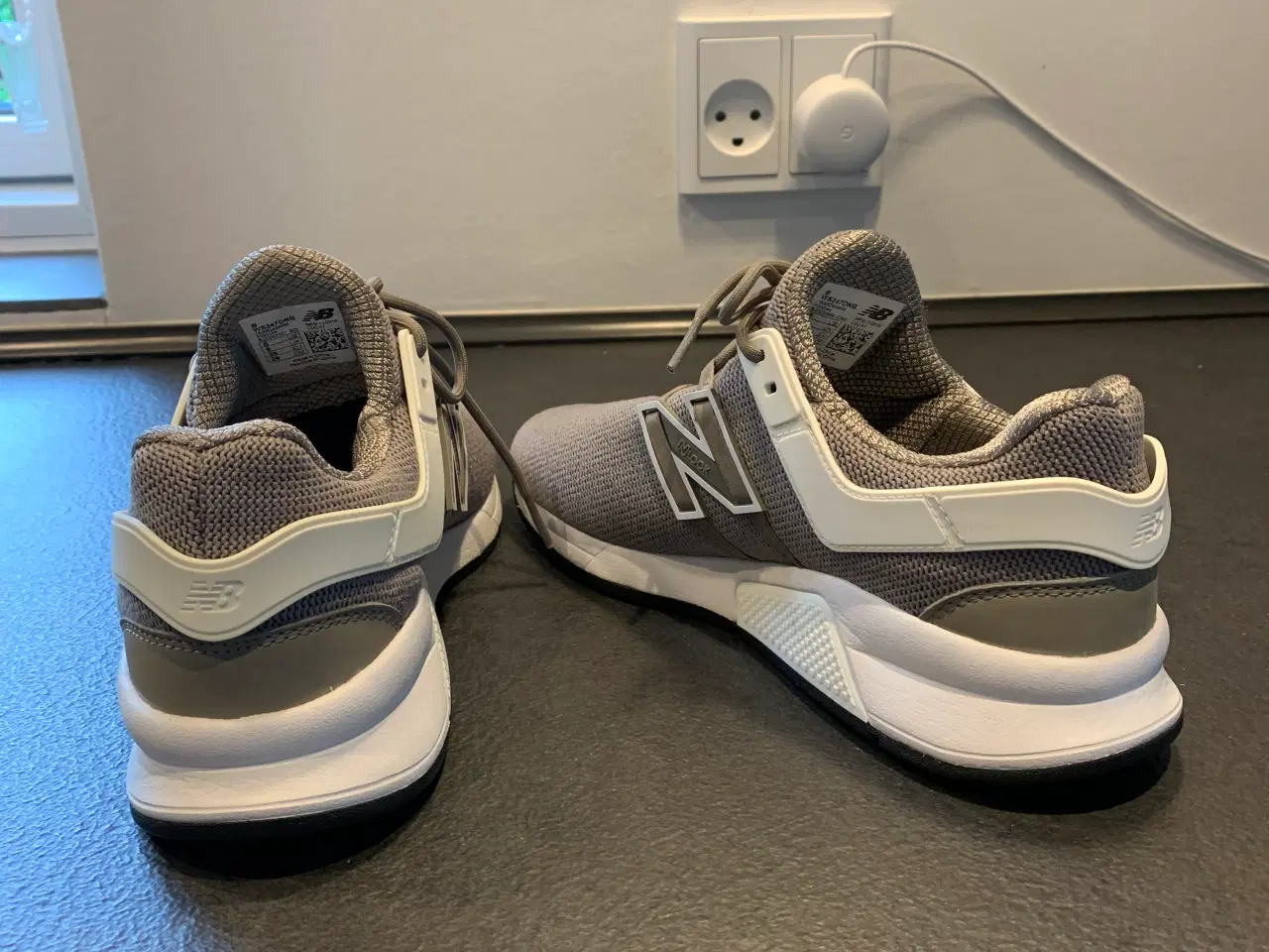 Billede 2 - New Balance 247 - str 39 - Nye