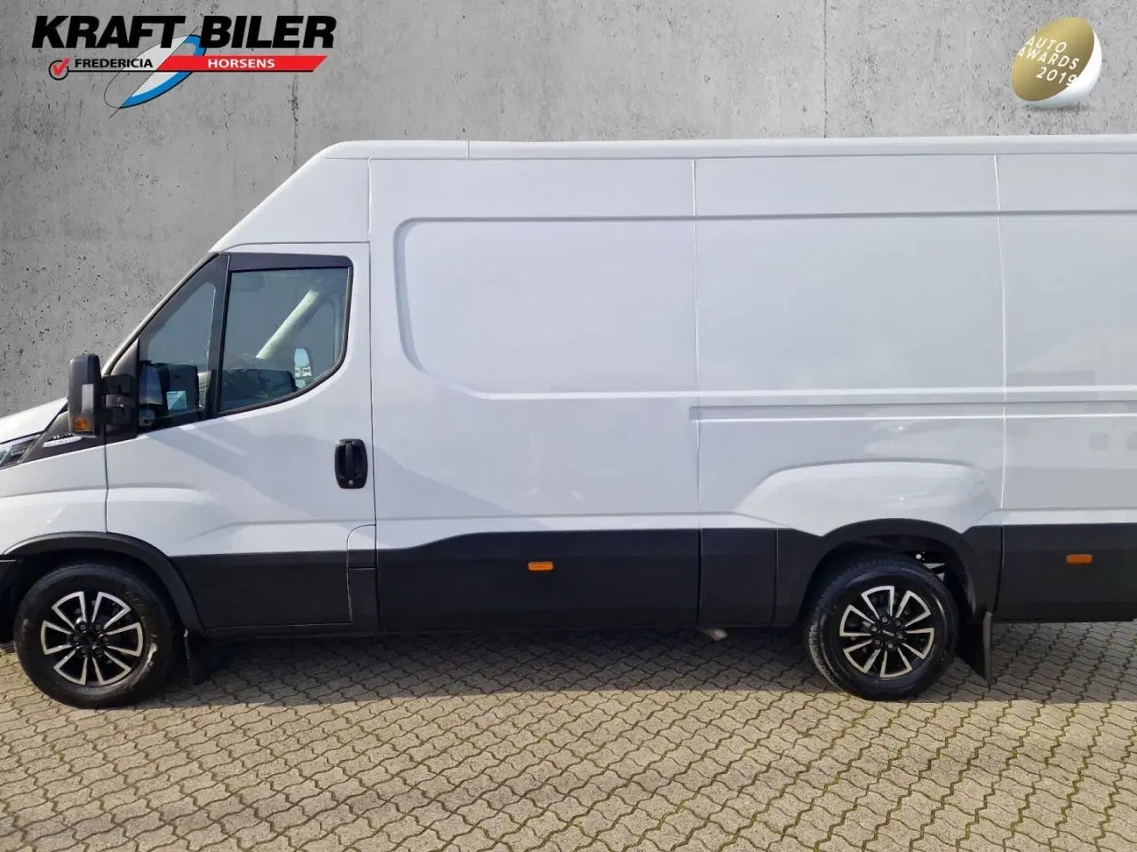 Billede 2 - Iveco Daily 2,3 35S16 12m³ Van AG8