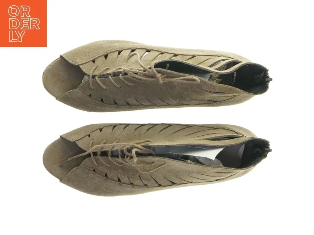 Billede 5 - Højhælede åbne støvler i ruskind fra Bdk (str. Længde, 27 cm)