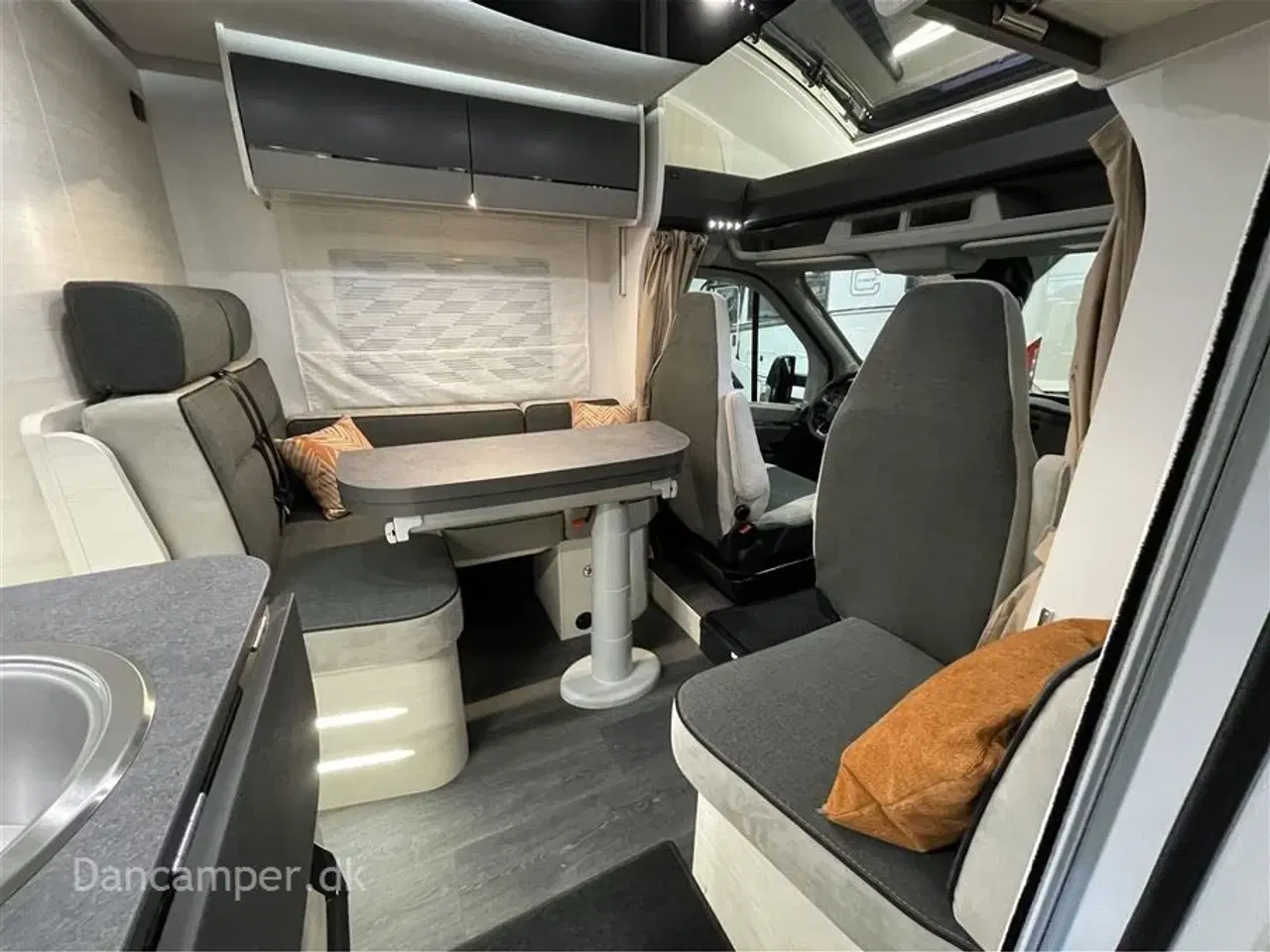 Billede 16 - 2024 - Chausson Titanium 627 ULTIMATE   Nedsat kr. 61.000,- Enkeltsenge + hæve-/sænkeseng, 5 selepladser, 4 sovepladser med mulighed for 5, 170Hk Aut,, Artic pakke, meget udstyr