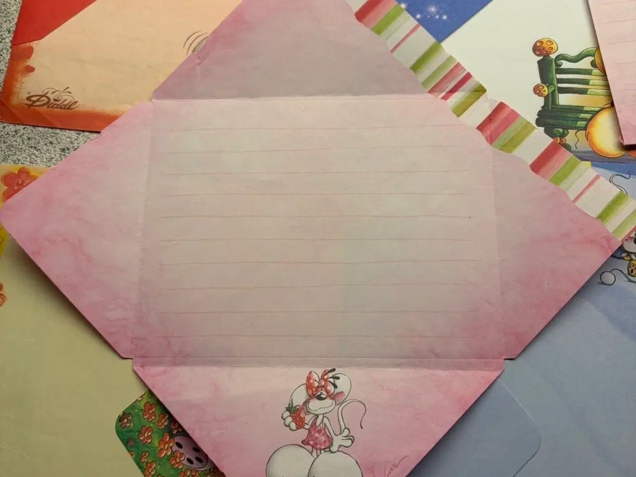 Billede 5 - Diddl blandet papir