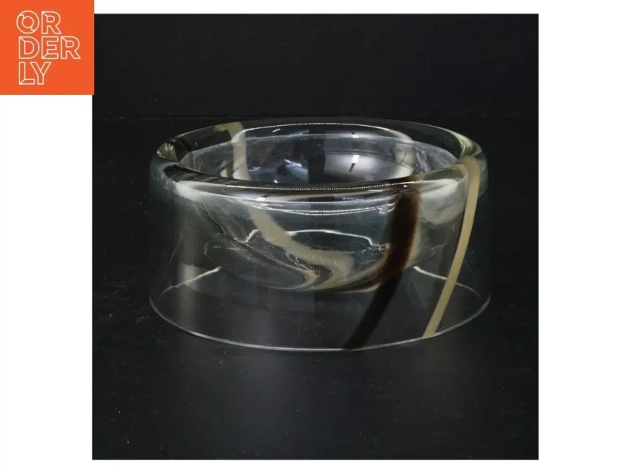 Billede 2 - Glasskål med sort og hvid stribe (str. 15 x 6 komma 5 cm)