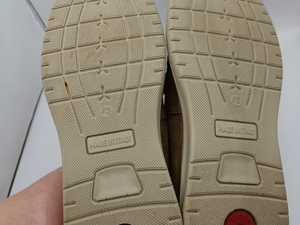 Billede 5 - Odiin brun ruskind sko 43str