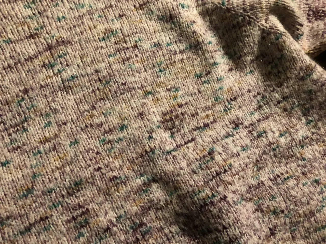 Billede 3 - Fine strik trøjer 