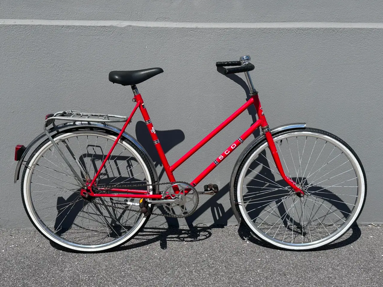 Billede 1 - Rød SCO danish design damecykel