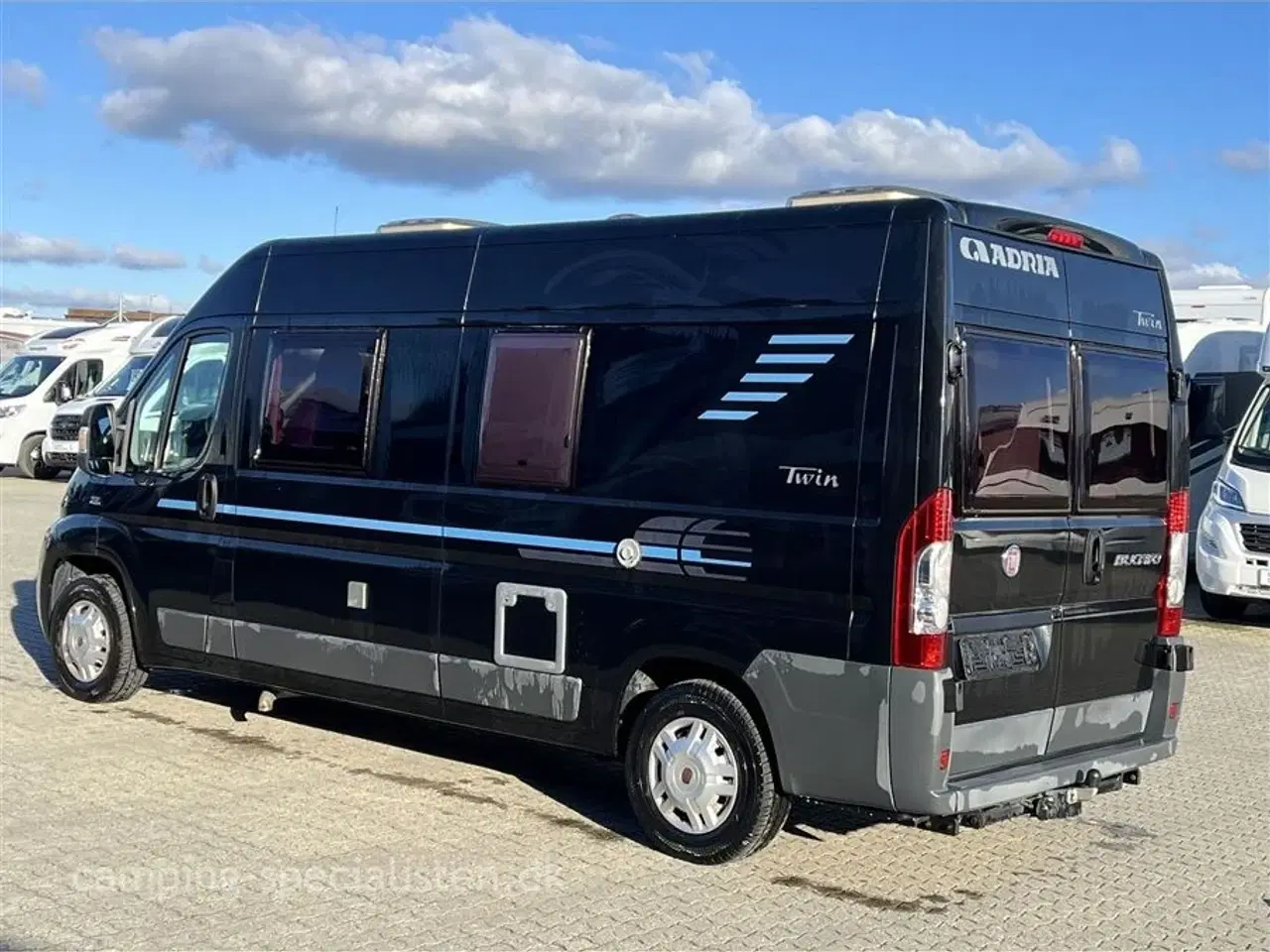 Billede 3 - 2010 - Adria Twin 600   Adria Twin 600 fra 2010 - campervan - kan ses nu hos Camping-Specialisten.dk