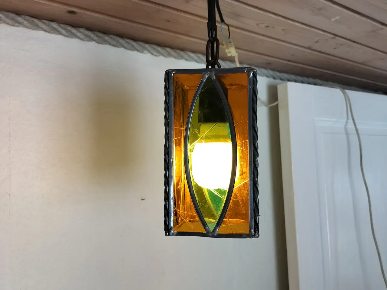 Billede 3 - Blyindfattet loftlampe i meget fin stand