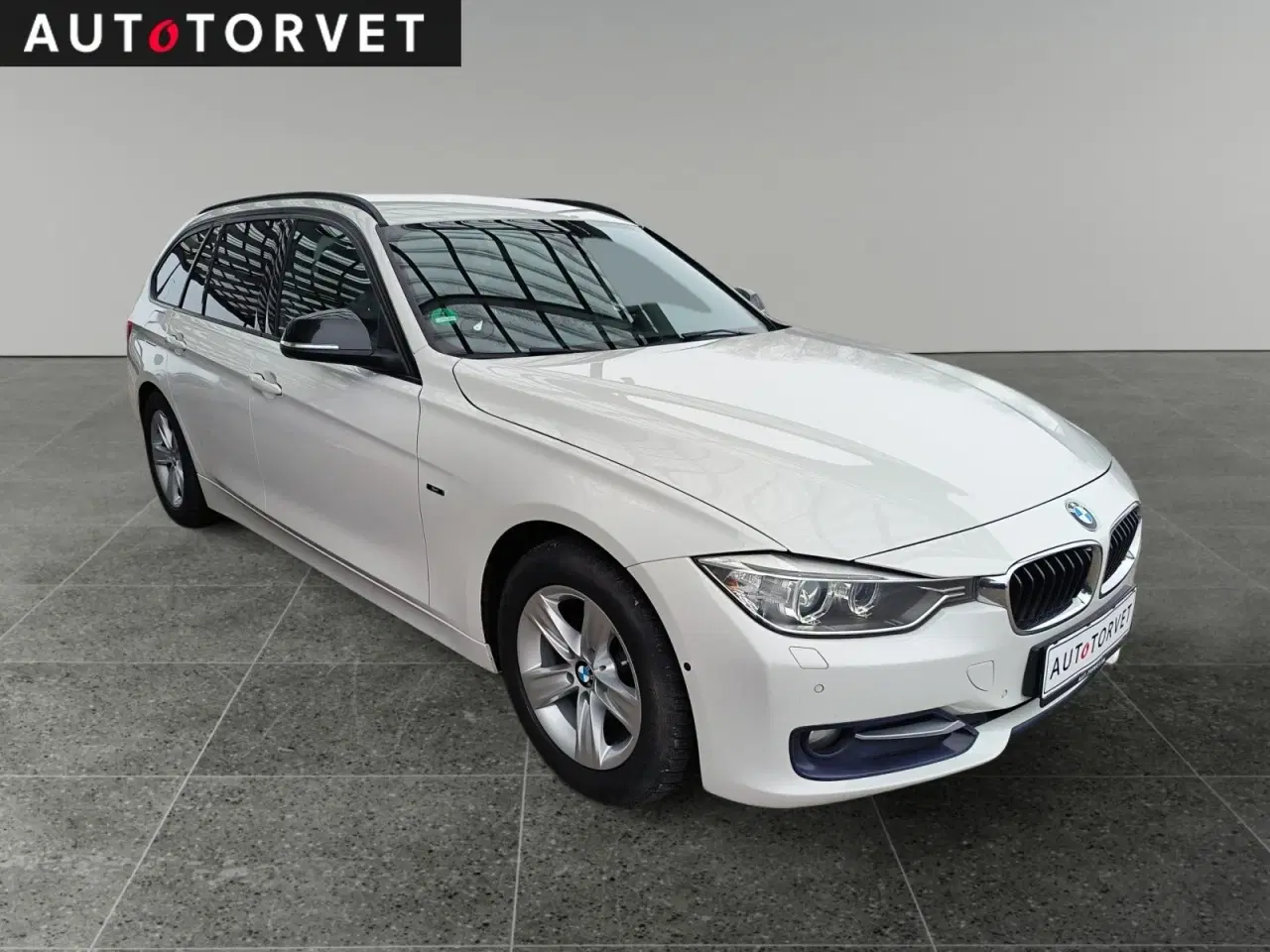 Billede 2 - BMW 320d 2,0 Touring Sport Line aut.