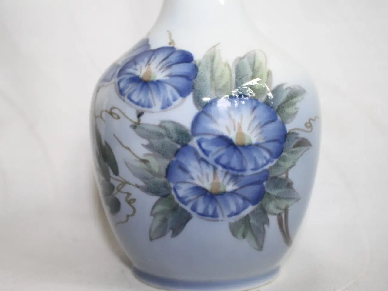 Billede 8 - Vase med blå snerler fra Royal Copenhagen