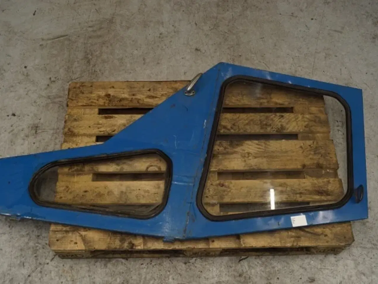 Billede 18 - Ford Hara Højre Dør