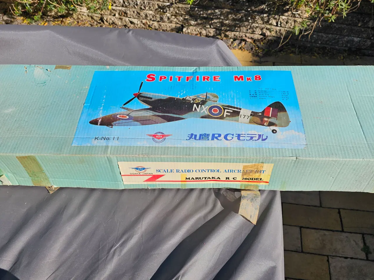 Billede 1 - Spitfire Mk8 Scale Radio Control byggesæt