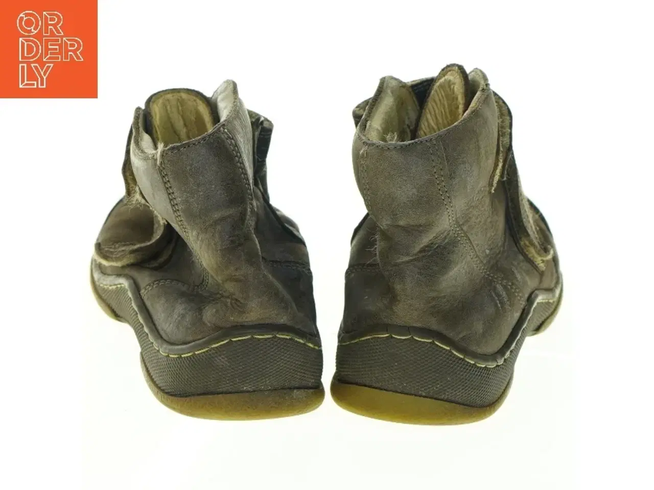 Billede 2 - Brugte læderstøvler (str. 34)