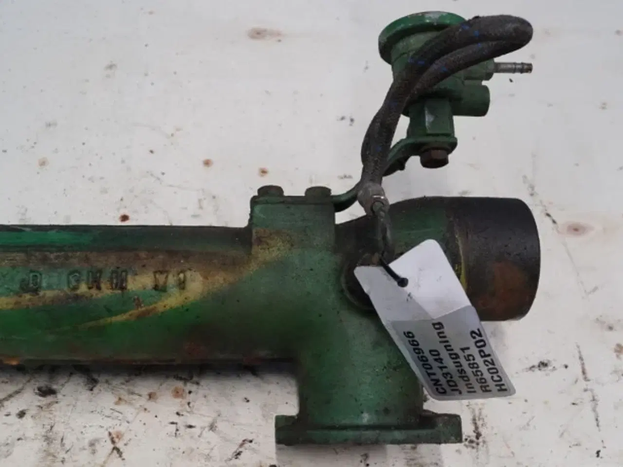Billede 6 - John Deere 3140 Indsugningsmanifold R65851