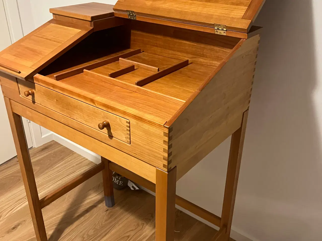 Billede 2 - Skrivepult