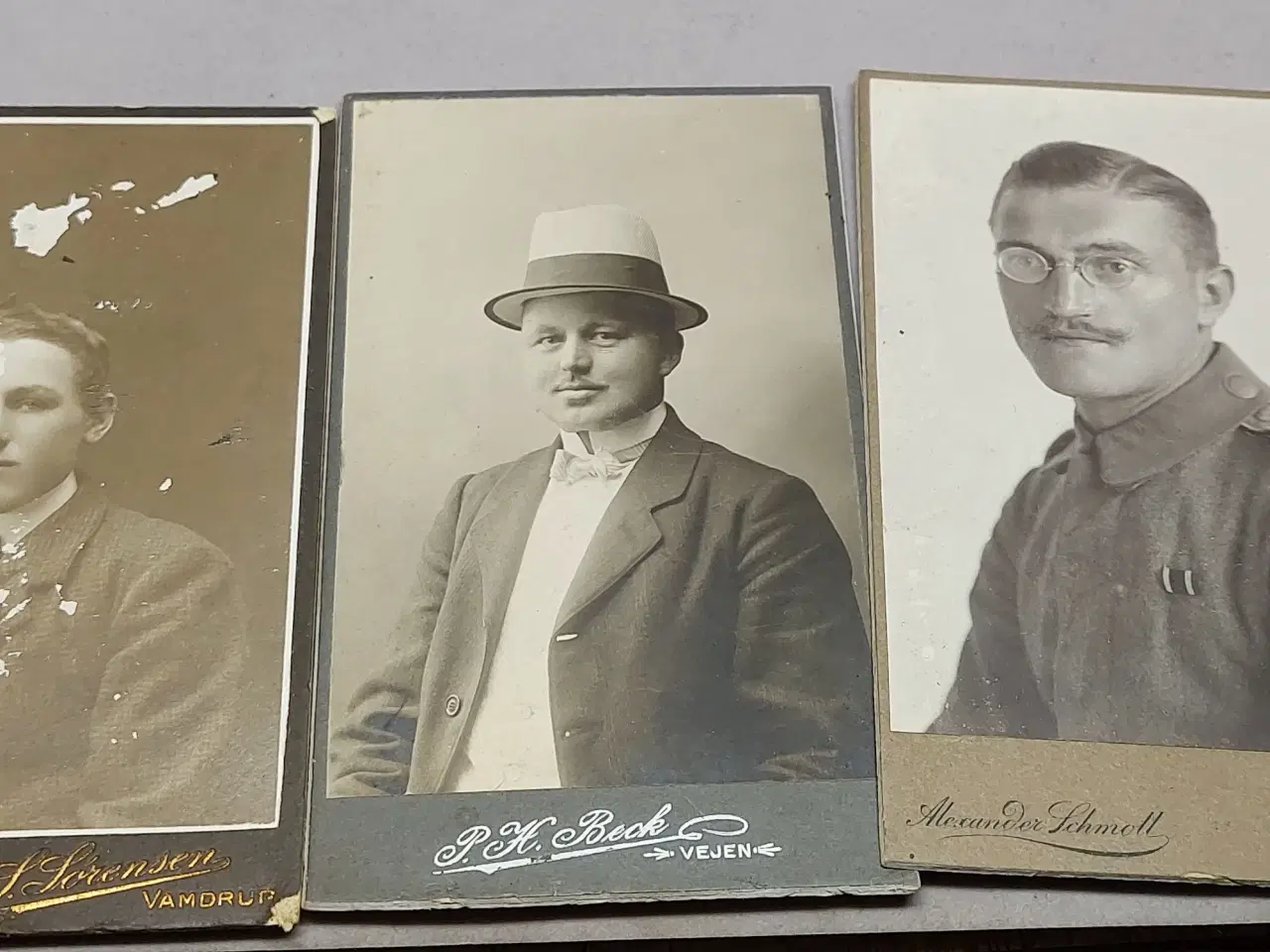 Billede 1 - Lot gamle fotografier i visitkortstørrelse