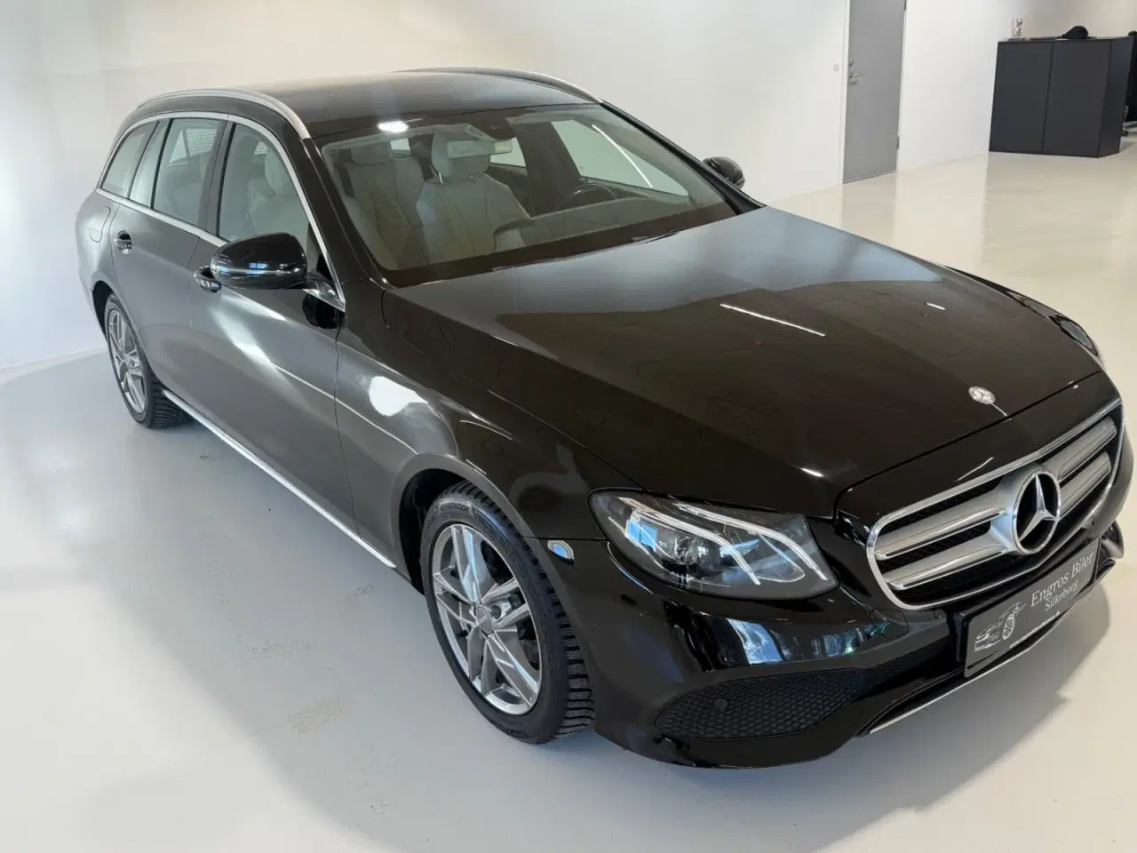 Billede 1 - Mercedes E220 d 2,0 Avantgarde stc. aut.